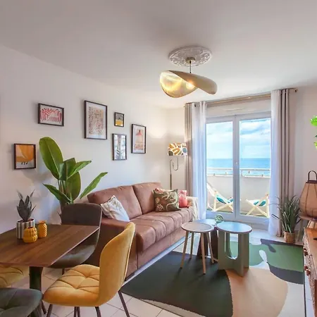 Modern 2-bedroom Sea View, Air Conditioning, Balcony 尼斯