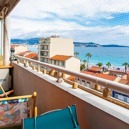 Modern 2-bedroom Sea View, Air Conditioning, Balcony 公寓 尼斯