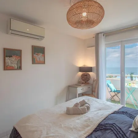 Modern 2-bedroom Sea View, Air Conditioning, Balcony 尼斯
