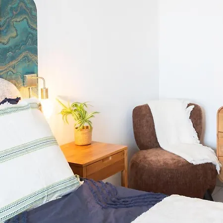 Modern 2-bedroom Sea View, Air Conditioning, Balcony * 尼斯