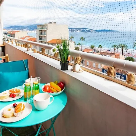 Modern 2-bedroom Sea View, Air Conditioning, Balcony 尼斯
